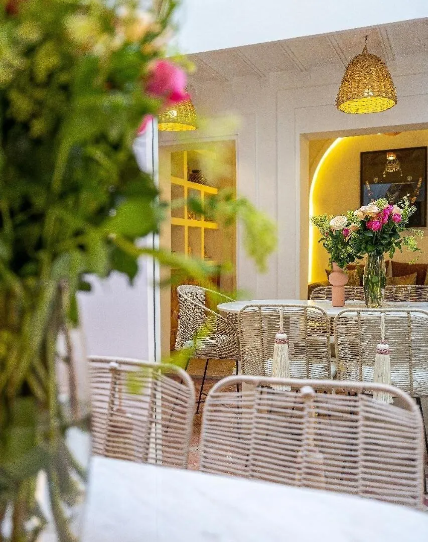 Riad Rose Exclusive New Authentic Breakfast And Pool Marrakesh Villa