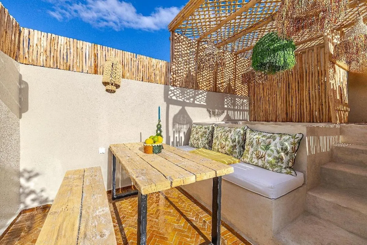 Riad Rose Exclusive New Authentic Breakfast And Pool Marrakesh Villa