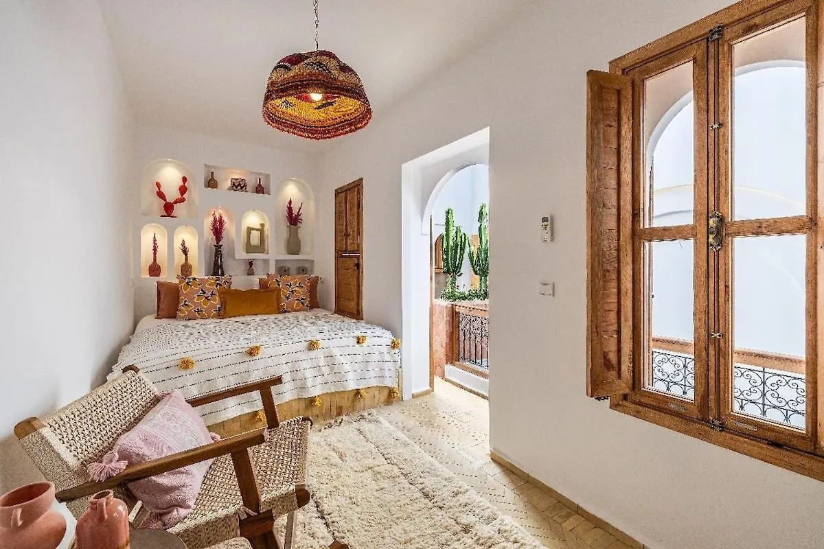 Villa Riad Rose Exclusive New Authentic Breakfast And Pool Marrakesh