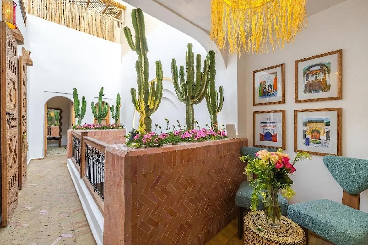 Riad Rose Exclusive New Authentic Breakfast And Pool Marrakesh Villa