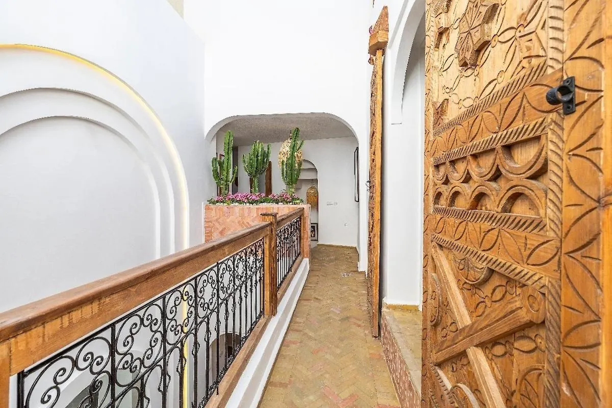 Riad Rose Exclusive New Authentic Breakfast And Pool Marrakesh Villa