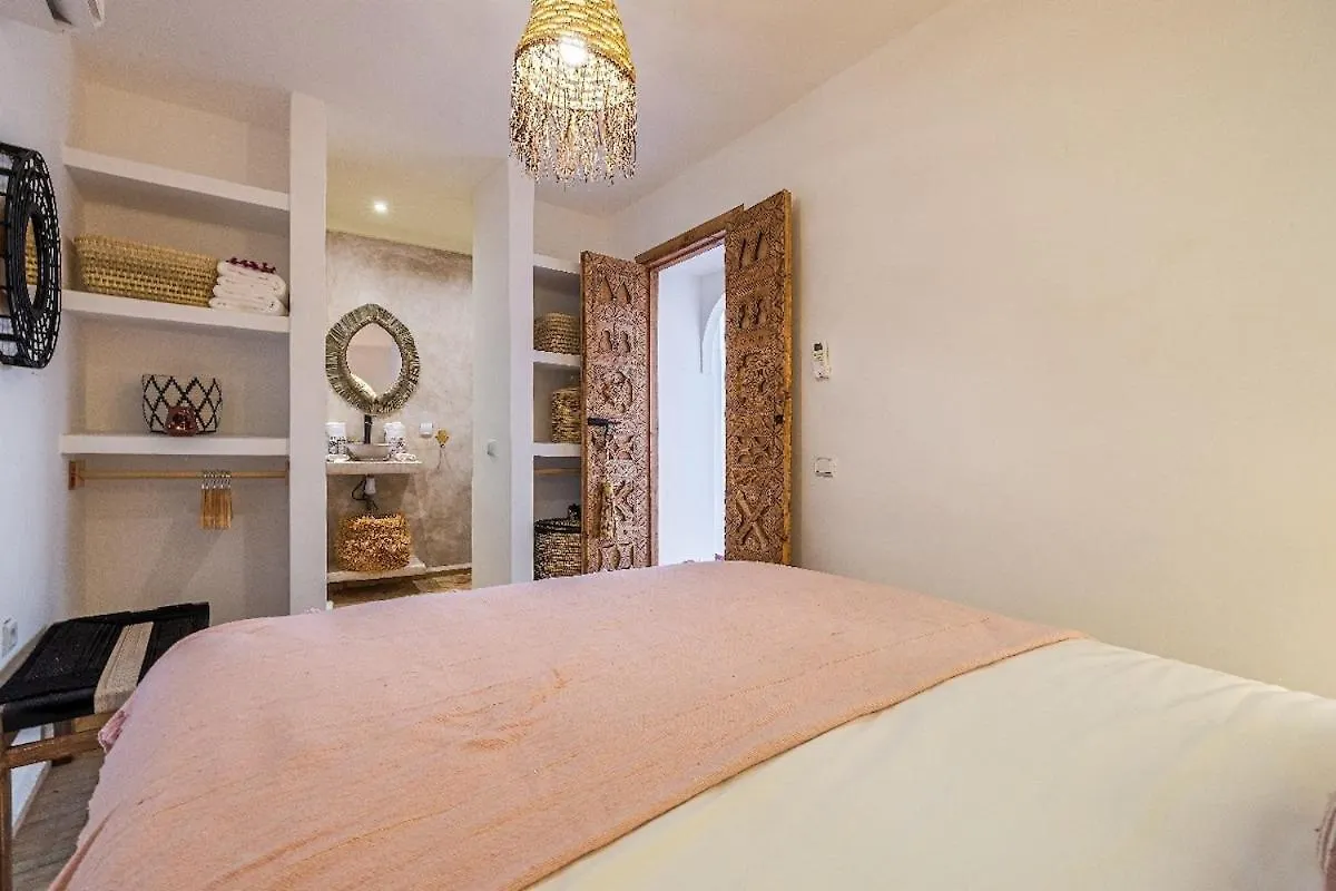 Villa Riad Rose Exclusive New Authentic Breakfast And Pool Marrakesh